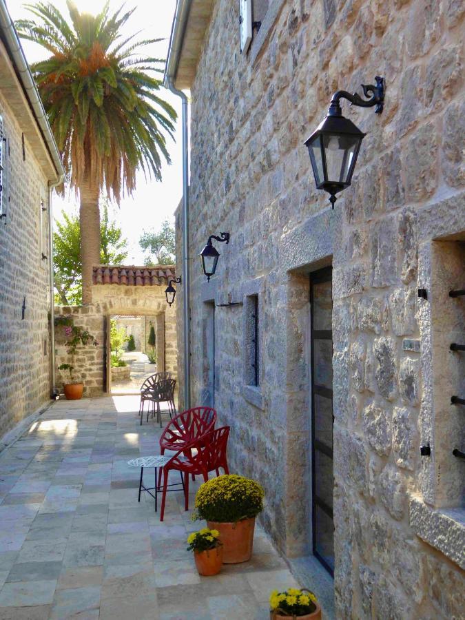 Hotel Malo Selo Herceg Novi Exterior foto